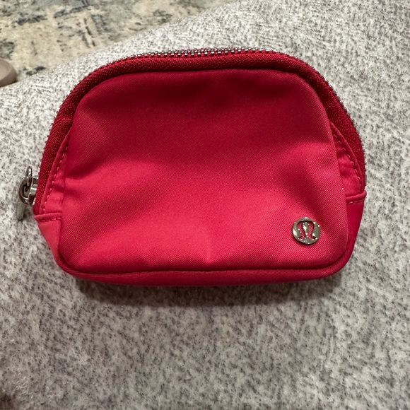lululemon athletica hot pink everywhere belt bag nano - Picture 1 of 3